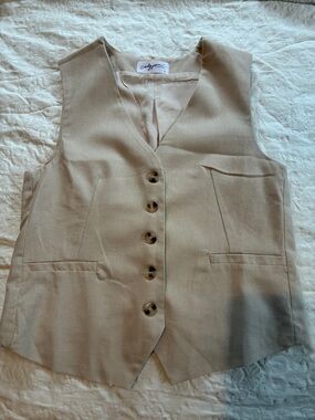 Carly Jean Los Angeles Beige/Tan Button Front Vest